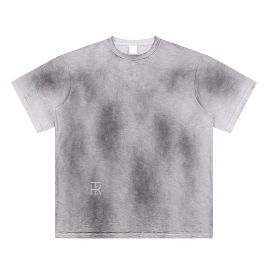 T-shirt dipinta a mano con effetto sbiadito dal sole